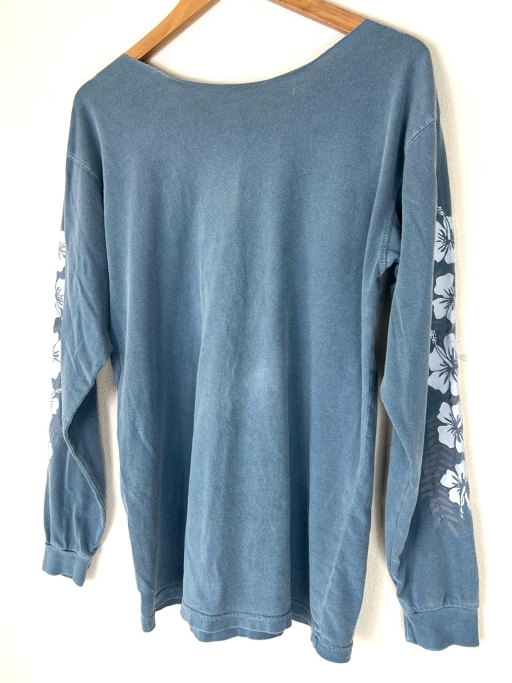 Vintage 90s Y2K Long Sleeve Blue Hawaiian Floral Graphic Women's Top - Picture 7 of 7
